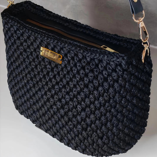 „Minden" válltáska - fekete